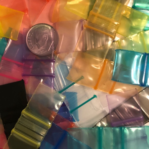 All Sizes & Designs & Colors Mix - 3838 - 4040 Apple 180+ Bags - Picture 9 of 16